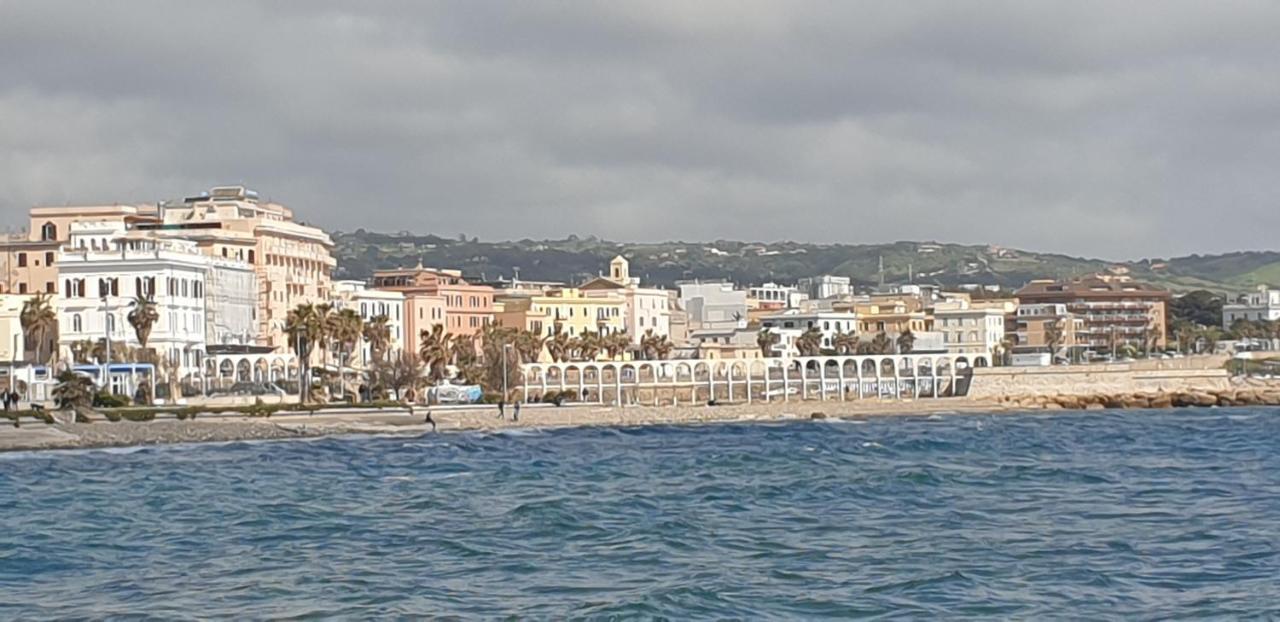 Mowita Appartement Civitavecchia Buitenkant foto
